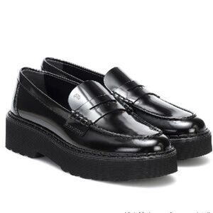 TOD'S Flatform Brown Patent Leather Penny Loafers Size 41.5